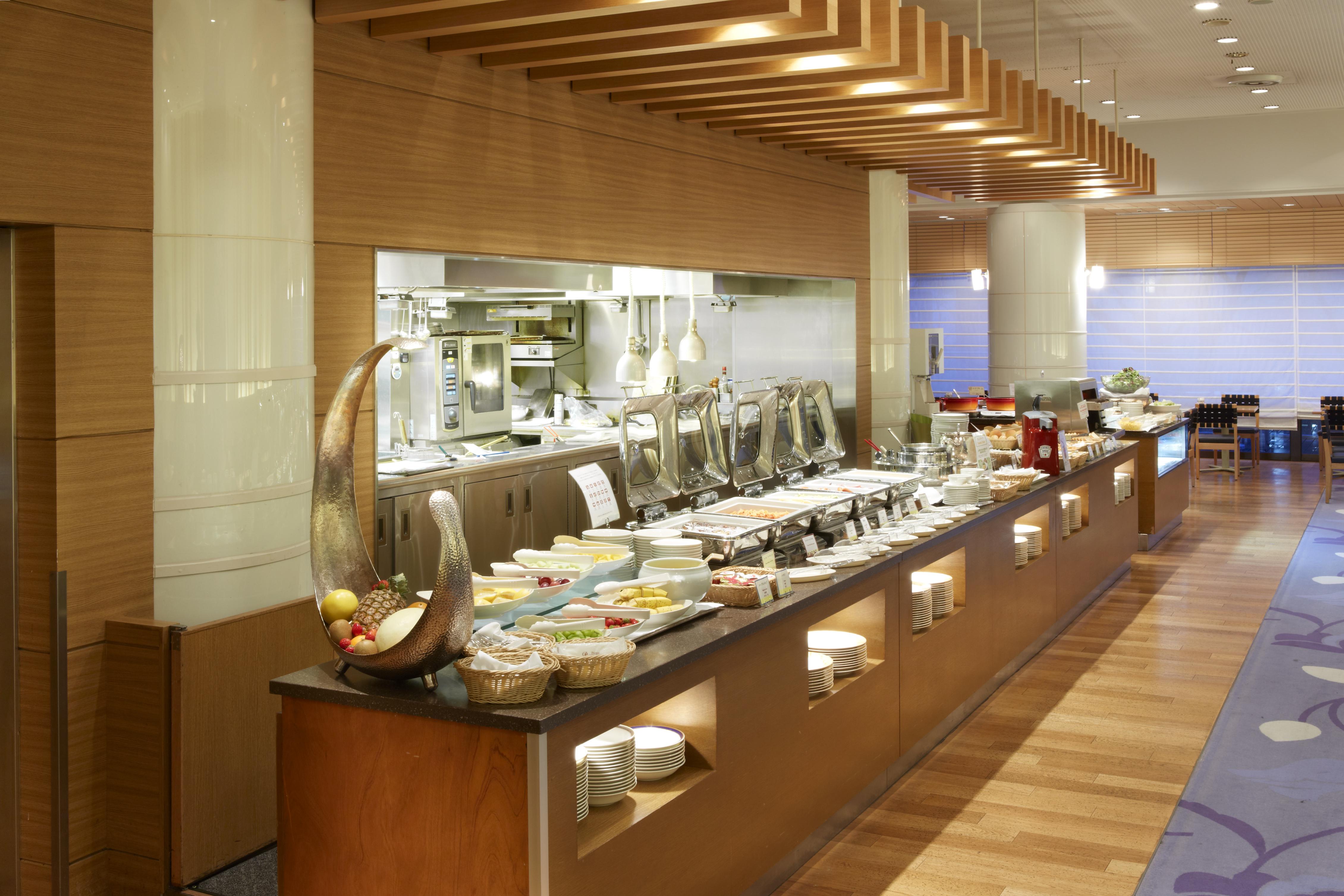 Grand Prince Hotel Takanawa Tokio Exterior foto A buffet at a hotel