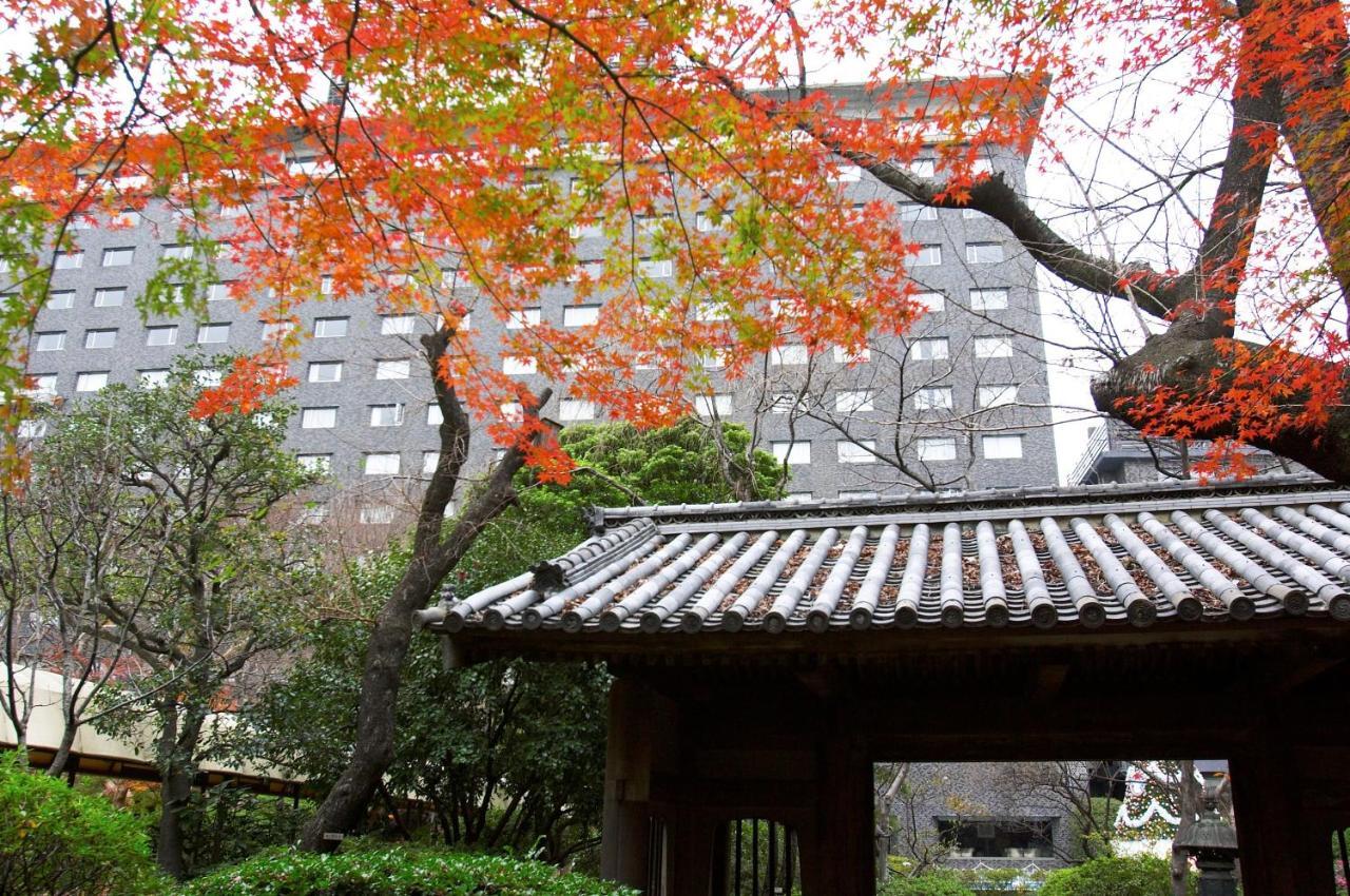 Grand Prince Hotel Takanawa Tokio Exterior foto Autumn at the Kyoto campus